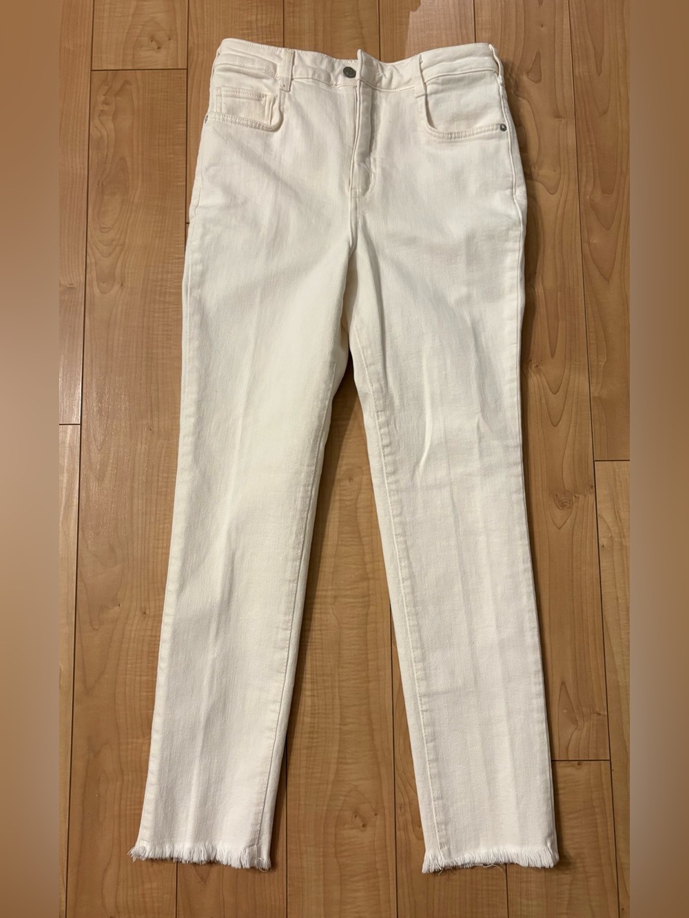 Pilcro Anthropologie White High Rise Cigarette Jeans, Waist 27/Size 4